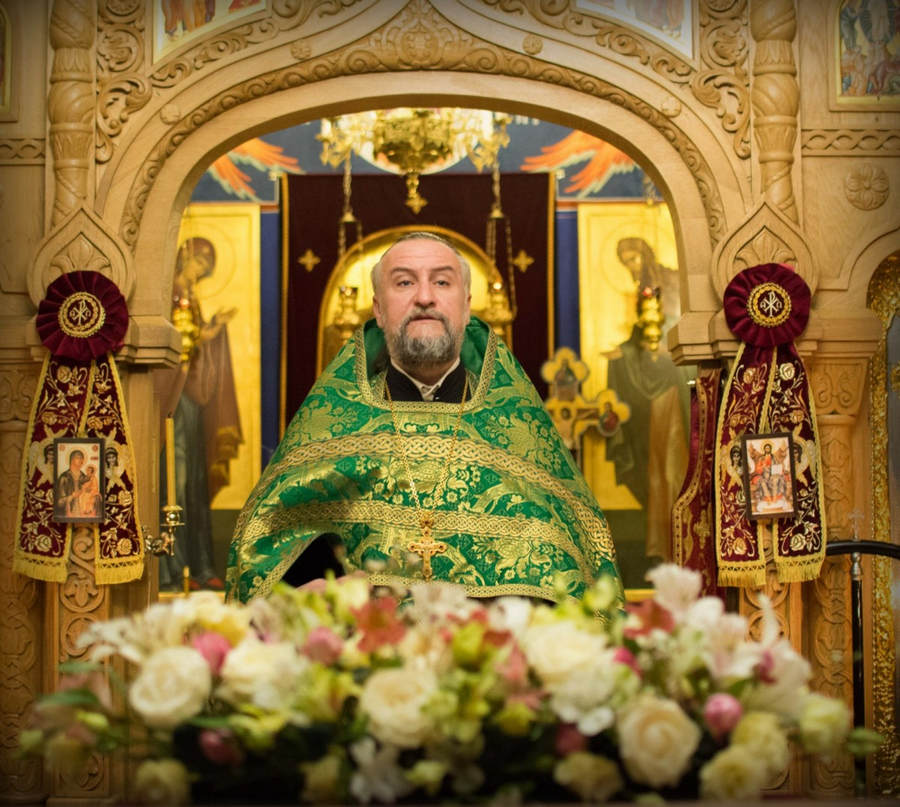 Наместник Коневской обители совершил молебен перед мощами прп.Арсения Коневского на петербургском подворье монастыря
