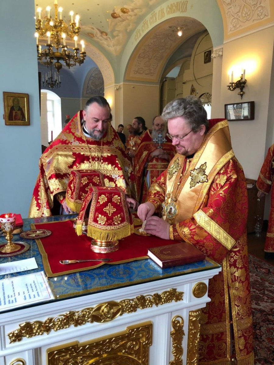 Во вторник Светлой седмицы епископ Выборгский и Приозерский Игнатий совершил Литургию в Коневском монастыре