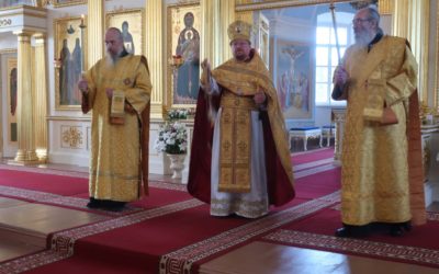 Епископ Выборгский и Приозерский Игнатий совершил Божественную литургию и молился за вечерними уставными богослужениями в Коневской обители