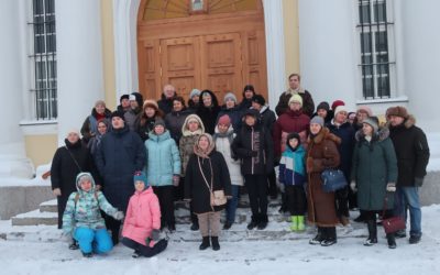 Участники сообщества экскурсоводов Коневского монастыря побывали на экскурсии по случаю окончания сезона