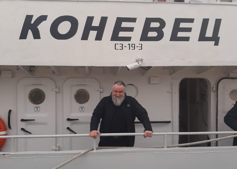 Состоялся первый в сезоне 2024 года рейс корабля «Коневец»: значимое событие для монахов-«островитян».