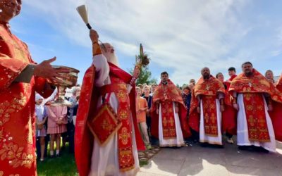 Богослужения дней Святой Пасхи совершаются в Коневской обители